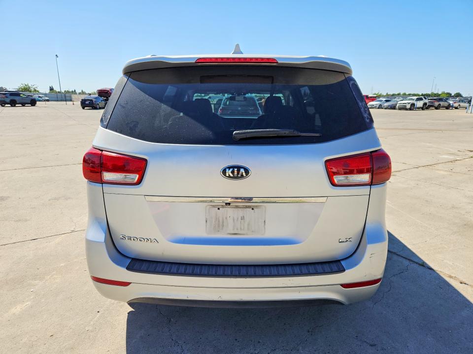 2015 Kia SEDONA VIN KNDMB5C18F6062622 COPART salvage auction — MECHANICAL, Mt - Dis/Dlr/Exp Only Clean Title, sold $675 on 2026-07-20 (photo 6)