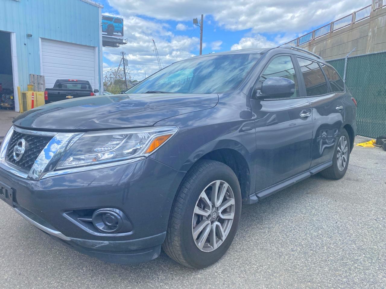2013 Volkswagen Tiguan VIN WVGBV3AXXDW582615 COPART salvage auction — Normal Wear, MD - CERTIFICATE OF TITLE (P), sold $4,600 on 2026-05-21 (photo 2)