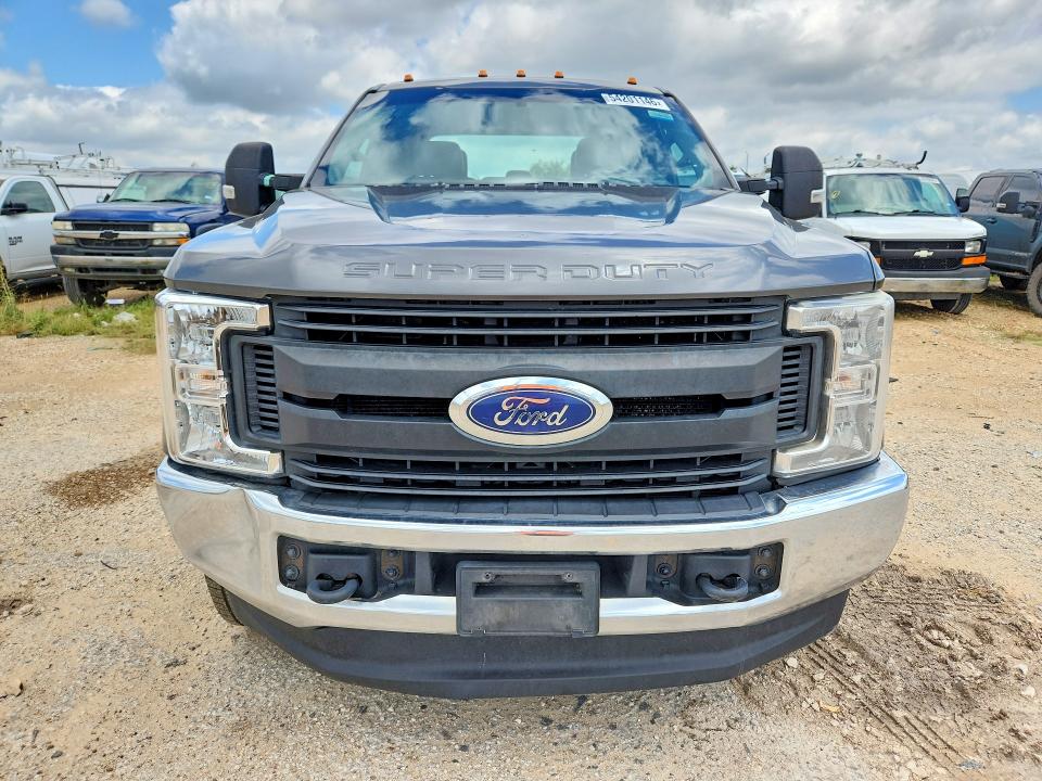 2019 Ford F-350 super duty VIN 1FT8W3BT2KEC44930 COPART salvage auction — FRONT END, Tx - Dealer Only Clean Title (P), sold $14,900 on 2026-07-30 (photo 5)
