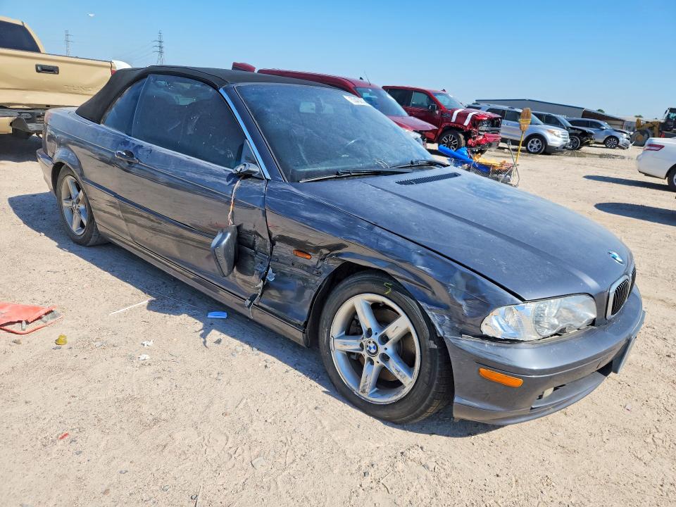 2002 BMW 3 series VIN WBABS33422JY59376 COPART salvage auction — SIDE, Tx - Salvage Vehicle Title, sold $525 on 2026-07-02 (photo 4)
