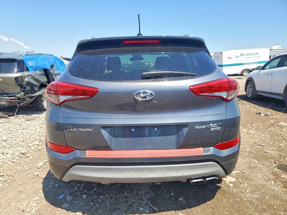 2017 Hyundai VIN KM8J3CA24HU390226 COPART salvage auction — MINOR DENT/SCRATCHES, Il - Certificate Of Purchase (P), sold $3,700 on 2026-07-22 (photo 6)