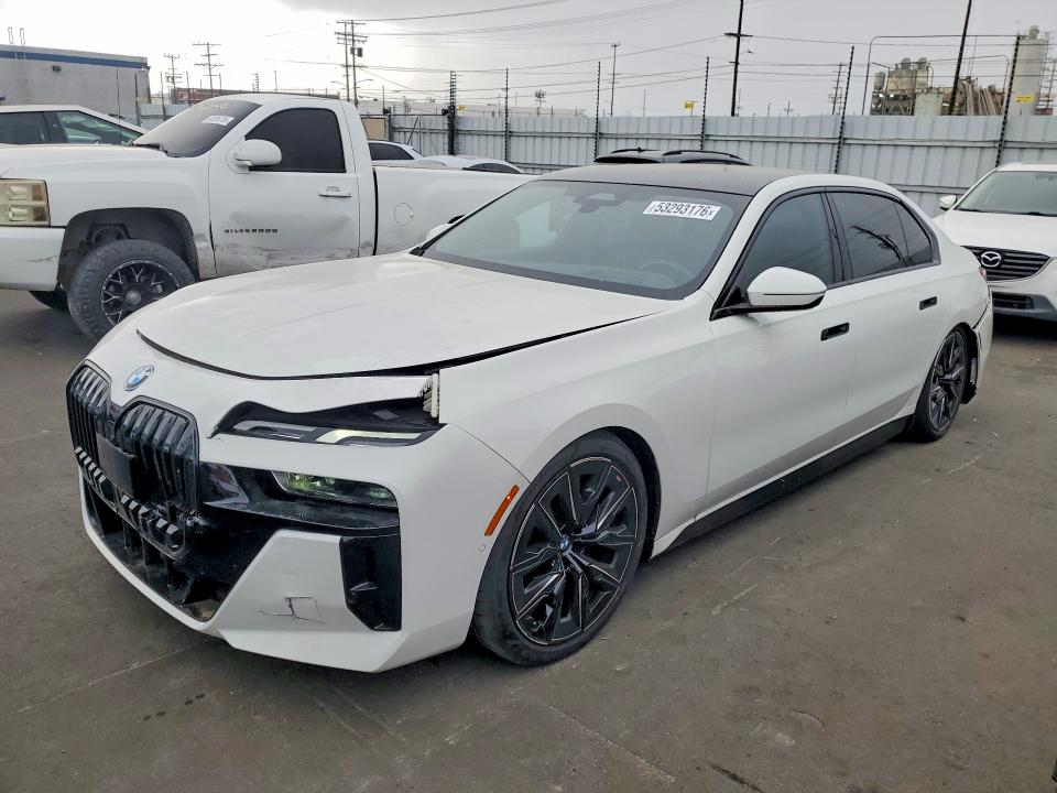 2025 BMW I7 VIN WBY43EJ07SCT36233 — COPART salvage auction photo
