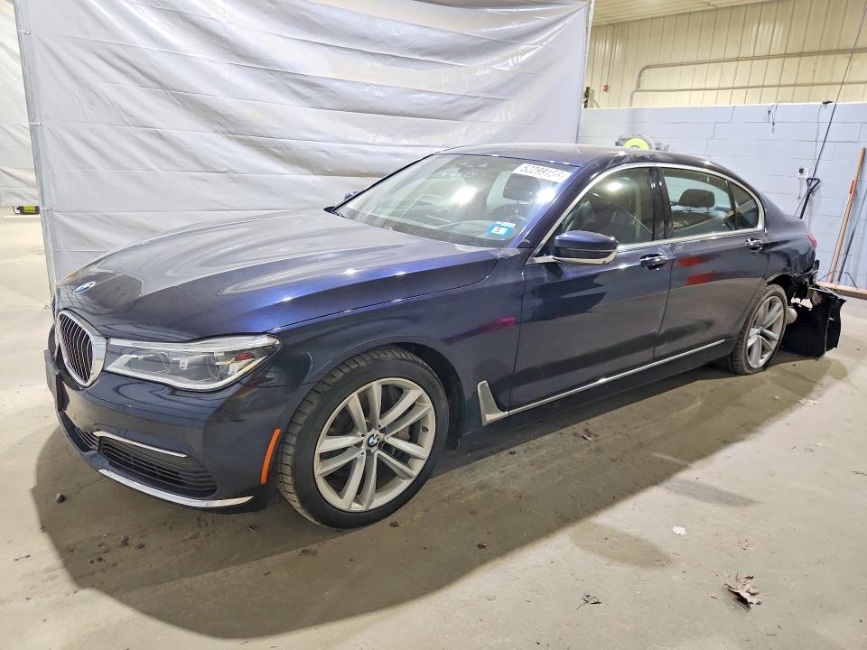 2019 BMW 7er VIN WBA7F2C56KB240528 — COPART salvage auction photo