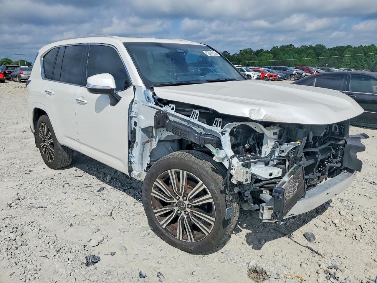 2025 Lexus LX 600 VIN JTJGB7CX2S4071218 COPART salvage auction — Front End, GA - CERT OF TITLE-SALVAGE, sold $85,000 on 2026-07-01 (photo 4)