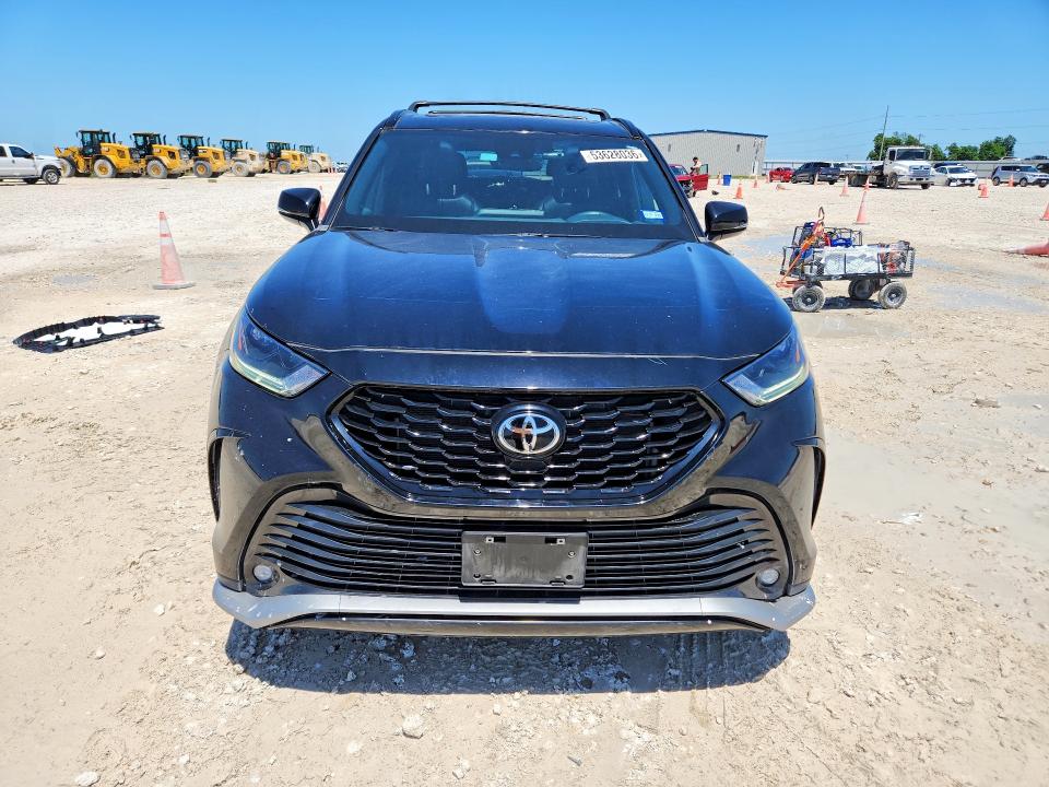 2023 Toyota Highlander VIN 5TDKDRAH0PS018303 COPART salvage auction — REAR END, Tx - Salvage Vehicle Title, sold $15,000 on 2026-07-02 (photo 5)