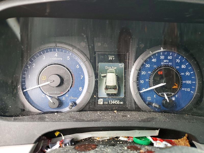 2015 Toyota Sienna VIN 5TDYK3DC2FS668679 COPART salvage auction — FRONT END, Il - Salvage Certificate, sold $2,300 on 2026-07-30 (photo 9)