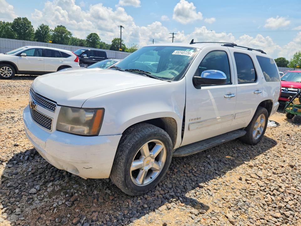 2010 Chevrolet Tahoe VIN 1GNUCBE02AR208964 — COPART salvage auction photo