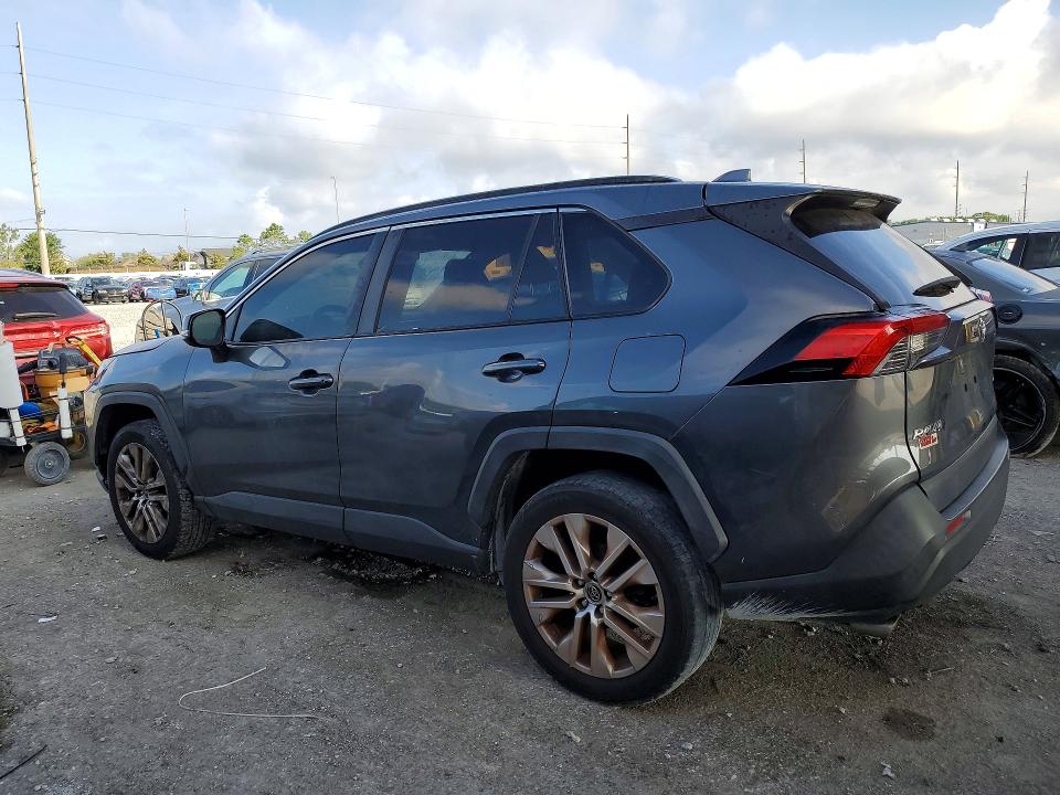 2019 Toyota VIN JTMC1RFV9KD031034 COPART salvage auction — SIDE, Fl - Cert Of Title Slvg Rebuildable, sold $10,200 on 2026-07-10 (photo 2)