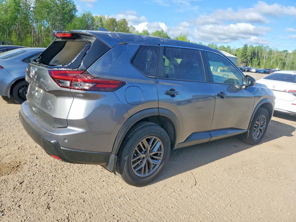 2025 Nissan Rogue VIN JN8BT3AB0SW166198 COPART salvage auction — REAR END, On - Permit No Brand - Unfit, sold $12,800 on 2026-07-14 (photo 3)