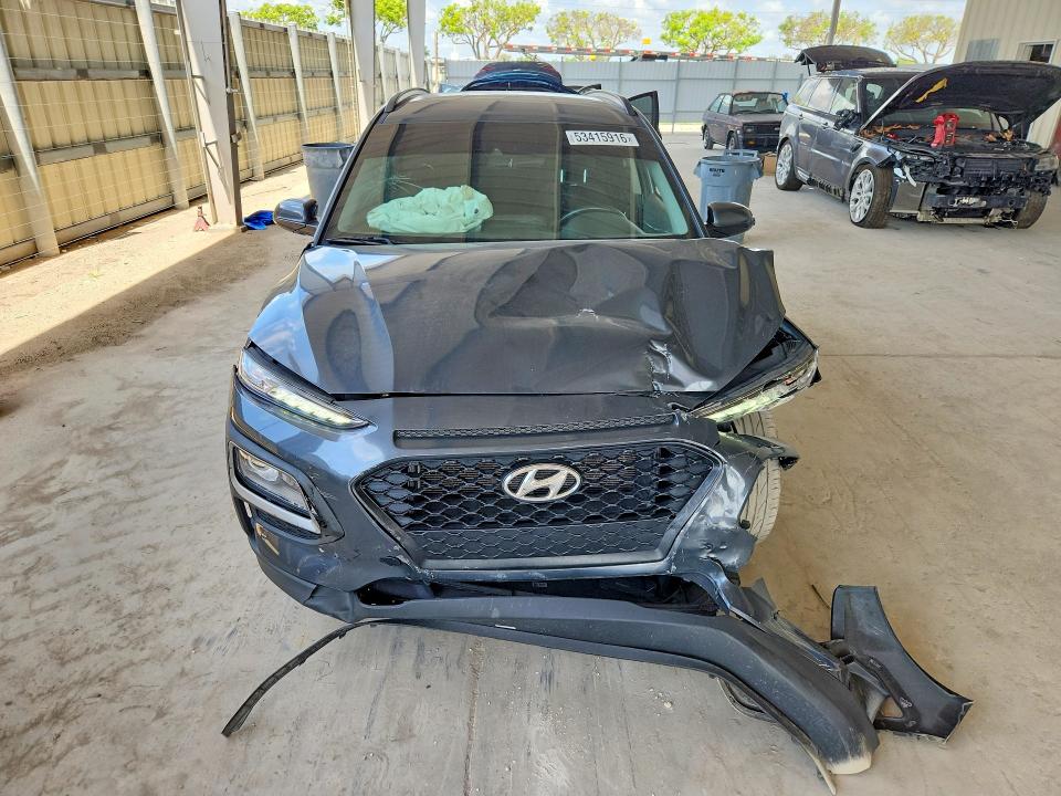 2021 Hyundai Kona VIN KM8K22AA2MU694240 COPART salvage auction — FRONT END, Fl - Cert Of Title Slvg Rebuildable, sold $3,350 on 2026-07-22 (photo 5)