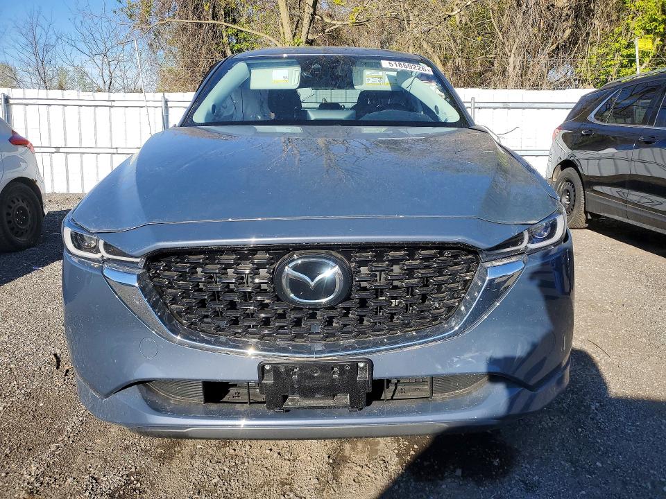 2025 Mazda Cx-5 VIN JM3KFBDM6S0571776 COPART salvage auction — ROLLOVER, On - Permit Irrepairable, sold $3,700 on 2026-07-09 (photo 5)