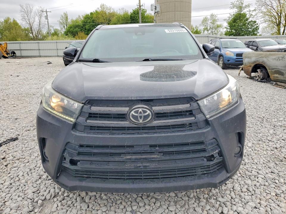 2019 Toyota Highlander VIN 5TDJZRFH7KS606469 COPART salvage auction — MINOR DENT/SCRATCHES, Mi - Dealer Only Clean Title (P), sold $13,100 on 2026-07-30 (photo 5)