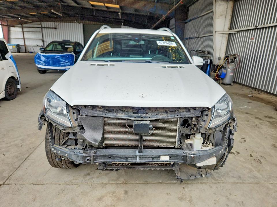 2017 Mercedes-benz VIN 4JGDF6EE1HA818605 COPART salvage auction — FRONT END, Ca - Salvage Certificate, sold $4,350 on 2026-07-02 (photo 5)
