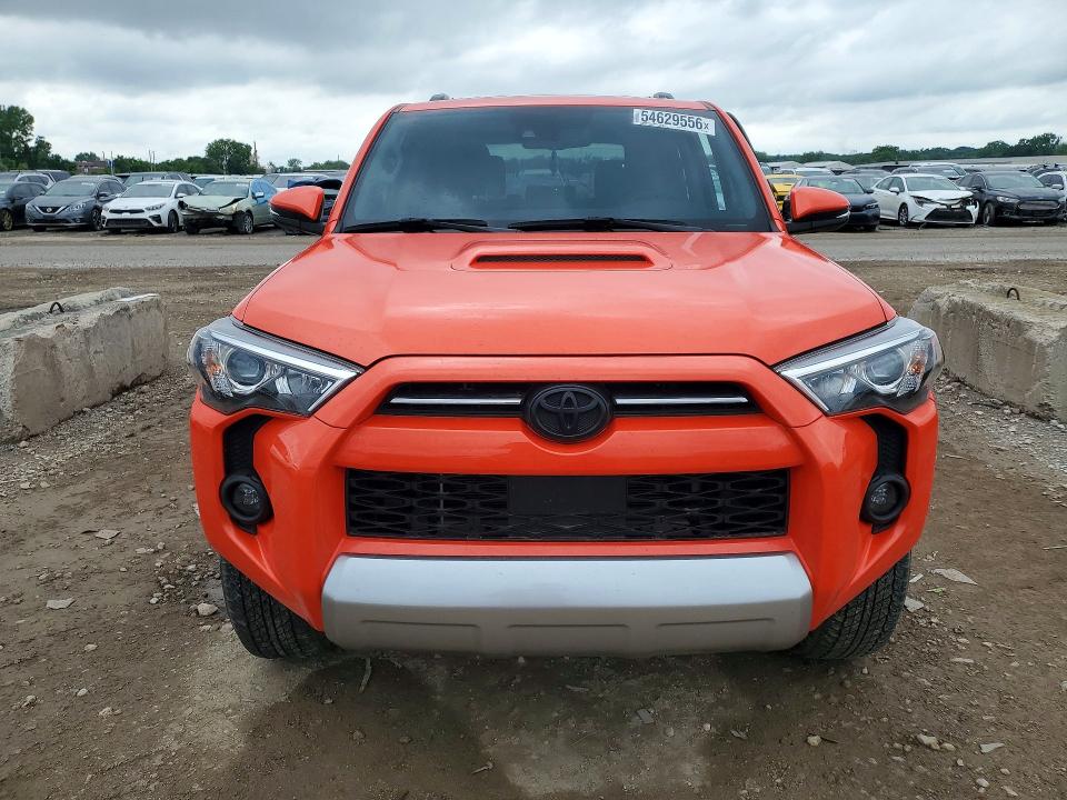2024 Toyota 4runner VIN JTERU5JR4R6271431 COPART salvage auction — SIDE, Ks - Cert Of Title-Salvage, sold $22,500 on 2026-07-23 (photo 5)