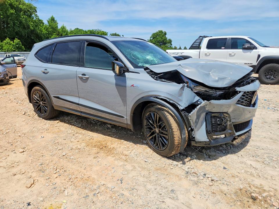 2026 Acura Mdx VIN 5J8YE1H90TL019519 COPART salvage auction — FRONT END, Nc - Salvage Certificate Of Title, sold $12,200 on 2026-09-04 (photo 4)