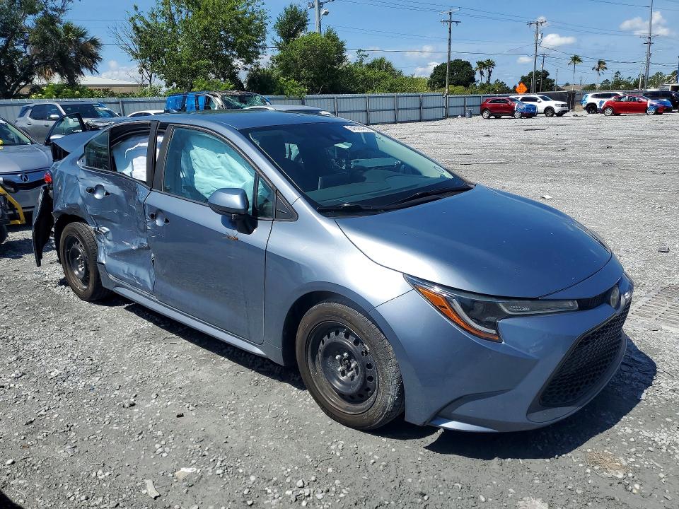 2021 Toyota Corolla VIN 5YFEPMAE4MP156315 COPART salvage auction — SIDE, Fl - Certificate Of Destruction, sold $15 on 2026-07-21 (photo 4)