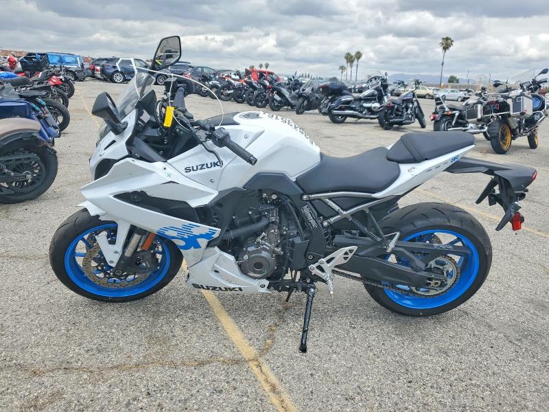 2026 Suzuki Gsx VIN JS1EM13B2T7100703 COPART salvage auction — FRONT END, Ca - Salvage Certificate, sold $2,650 on 2026-07-30 (photo 3)