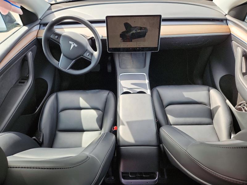 2022 Tesla Model y VIN 7SAYGDEE9NF569774 COPART salvage auction — REAR END, CA - SALVAGE CERTIFICATE, sold $11,400 on 2026-07-06 (photo 8)