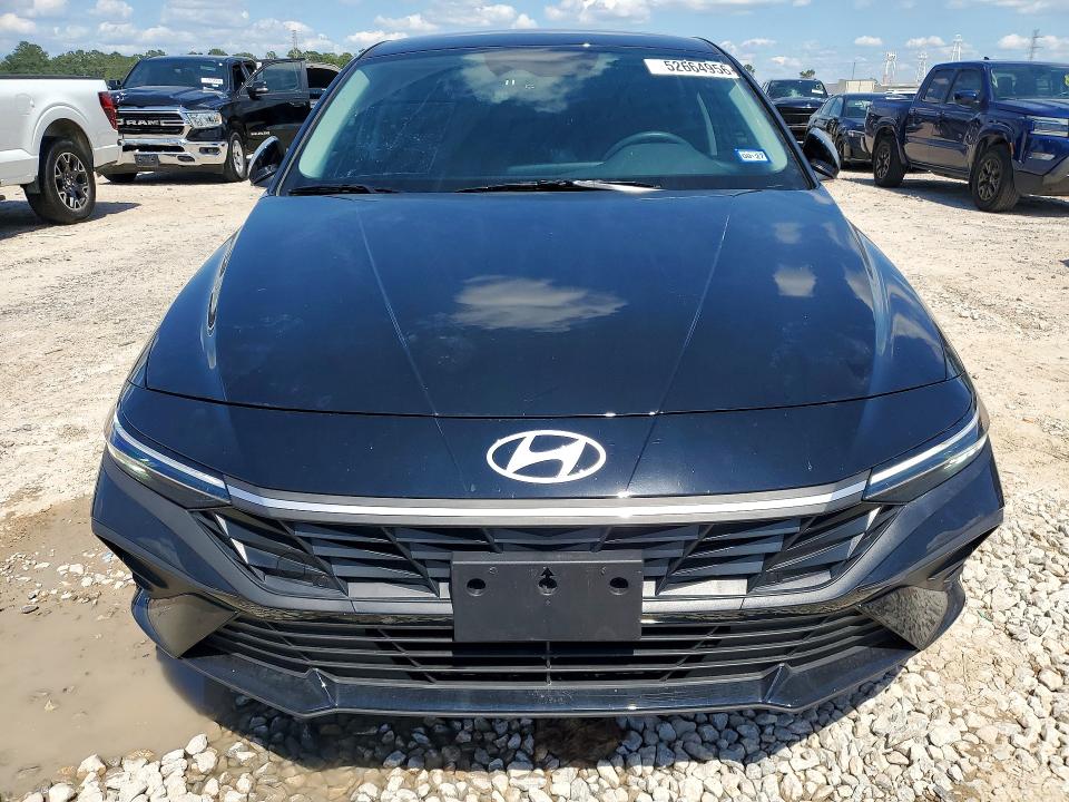 2025 Hyundai Elantra VIN KMHLL4DG7SU062084 COPART salvage auction — REAR END, Tx - Salvage Vehicle Title, sold $6,200 on 2026-07-28 (photo 5)