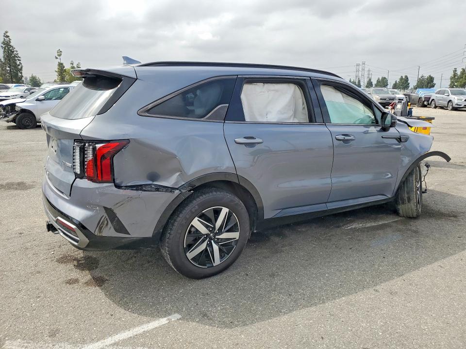 2021 Kia VIN 5XYRH4LF8MG011660 COPART salvage auction — FRONT END, Ca - Salvage Certificate, sold $2,650 on 2026-07-02 (photo 3)
