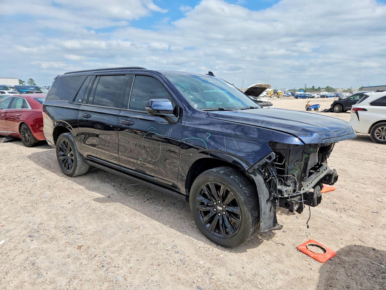 2024 Cadillac Escalade VIN 1GYS4PKL7RR286459 COPART salvage auction — Front End, TX - SALVAGE VEHICLE TITLE, sold $38,000 on 2026-08-14 (photo 4)
