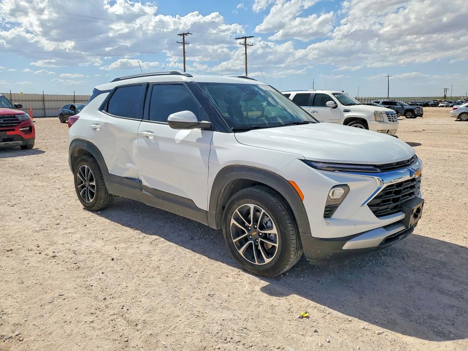 2026 Chevrolet Trailblazer VIN KL79MPSL6TB004877 COPART salvage auction — SIDE, Tx - Salvage Vehicle Title, sold $8,900 on 2026-07-08 (photo 4)