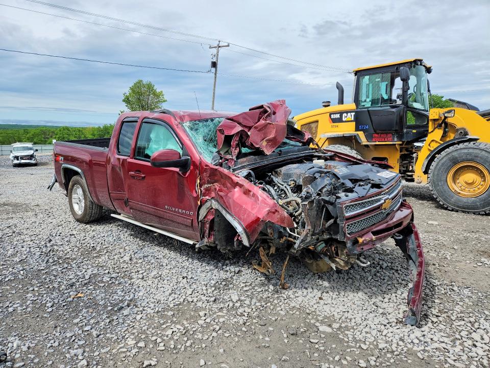 2013 Chevrolet Silverado 1500 VIN 1GCRKSE76DZ344534 COPART salvage auction — ALL OVER, PA - CERTIFICATE OF SALVAGE, sold $550 on 2026-07-02 (photo 4)