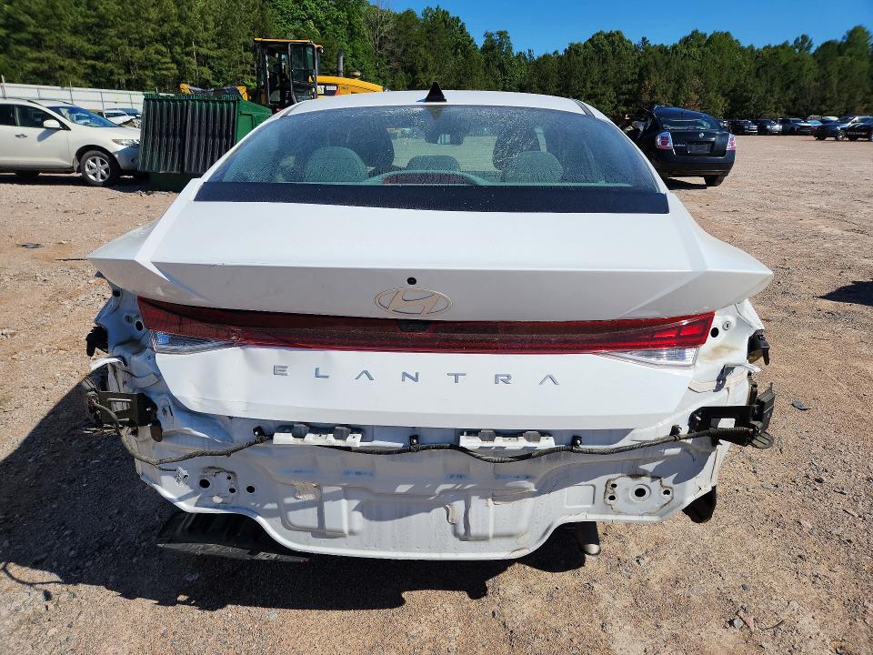 2024 Hyundai Elantra VIN KMHLS4DG0RU808114 COPART salvage auction — REAR END, Va - Cert Of Title - Salvage, sold $7,400 on 2026-07-06 (photo 6)