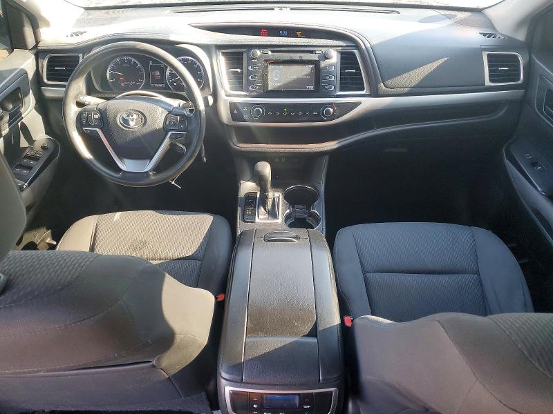 2017 Toyota VIN 5TDZARFH8HS025047 COPART salvage auction — REAR END, In - Cert Of Title-Salvage Title, sold $275 on 2026-07-24 (photo 8)