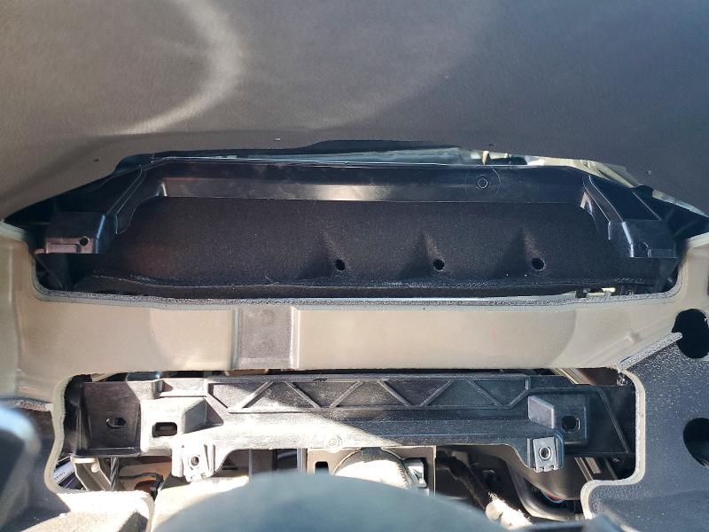 2022 BMW M440i VIN WBA53AT01NCJ15062 COPART salvage auction — SIDE, SC - CERT OF TITLE-SALVAGE, sold $12,400 on 2026-07-29 (photo 9)
