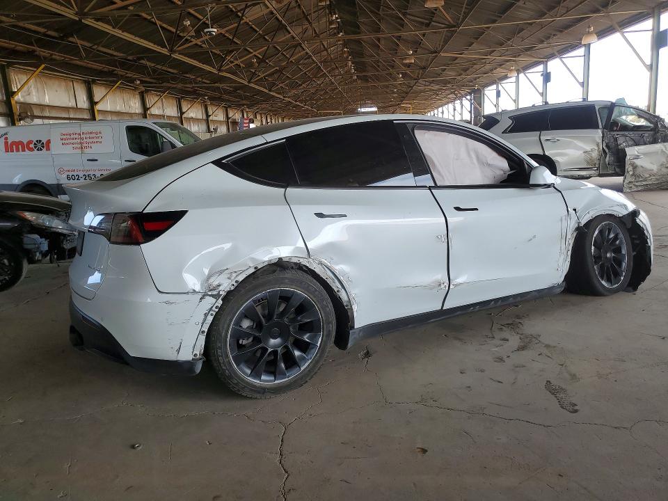 2022 Tesla VIN 7SAYGDEE3NF462218 COPART salvage auction — FRONT END, Az - Cert Of Title - Salvage, sold $175 on 2026-07-29 (photo 3)
