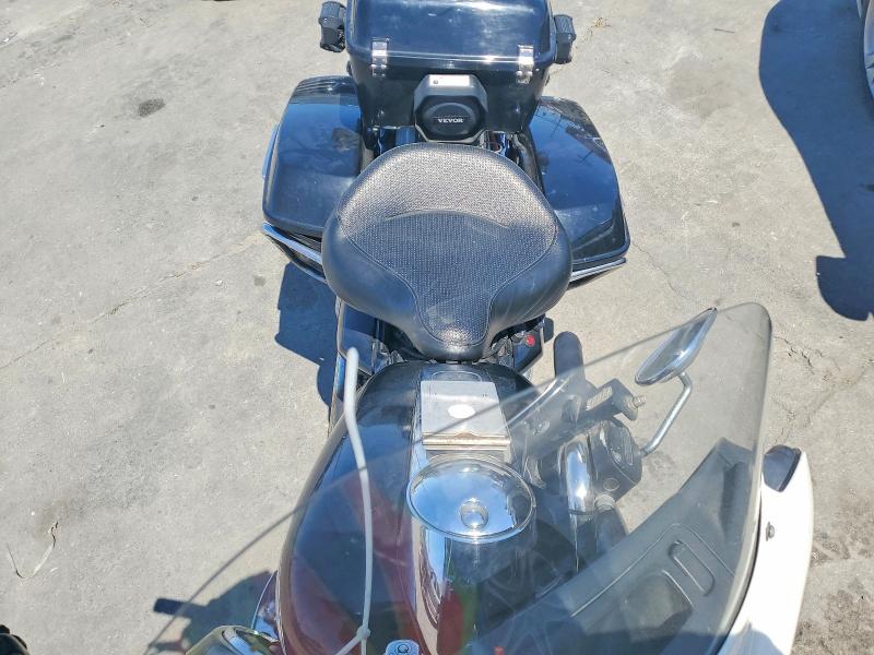 2014 Harley-davidson Fl VIN 1HD1FMM35EB667400 COPART salvage auction — MINOR DENT/SCRATCHES, CA - SALVAGE CERTIFICATE, sold $2,700 on 2026-07-09 (photo 5)