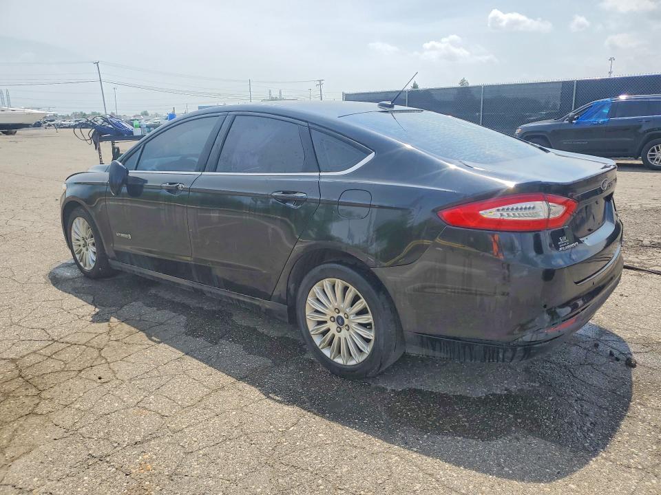 2014 Ford Fusion VIN 3FA6P0LU1ER244533 COPART salvage auction — MINOR DENT/SCRATCHES, Mi - Certificate Of Title, sold $525 on 2026-07-09 (photo 2)