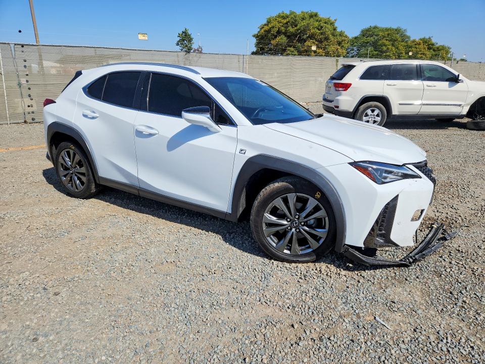 2021 Lexus Ux VIN JTHE3JBHXM2037118 COPART salvage auction — FRONT END, CA - SALVAGE CERTIFICATE, sold $8,400 on 2026-07-24 (photo 4)