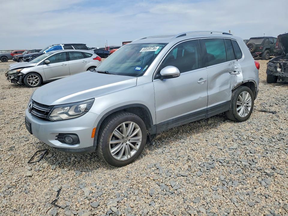 2016 Volkswagen VIN WVGAV7AX2GW606364 COPART salvage auction — SIDE, Tx - Salvage Vehicle Title, sold $1,800 on 2026-07-14 (photo 1)