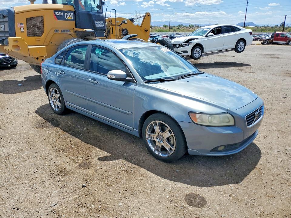 2008 Volvo S40 VIN YV1MS672682367114 COPART salvage auction — MECHANICAL, Az - Cert Of Title - Salvage, sold $250 on 2026-07-06 (photo 4)