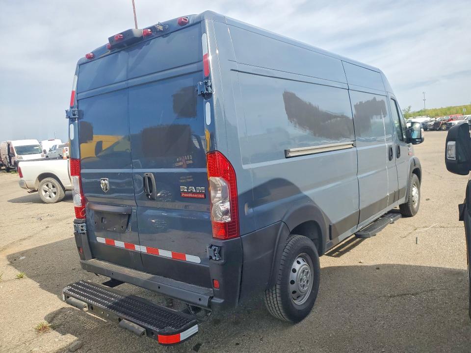 2019 Ram Promaster 2500 VIN 3C6TRVDG7KE516980 COPART salvage auction — MINOR DENT/SCRATCHES, Mi - Dealer Only Clean Title (P), sold $3,300 on 2026-07-28 (photo 3)