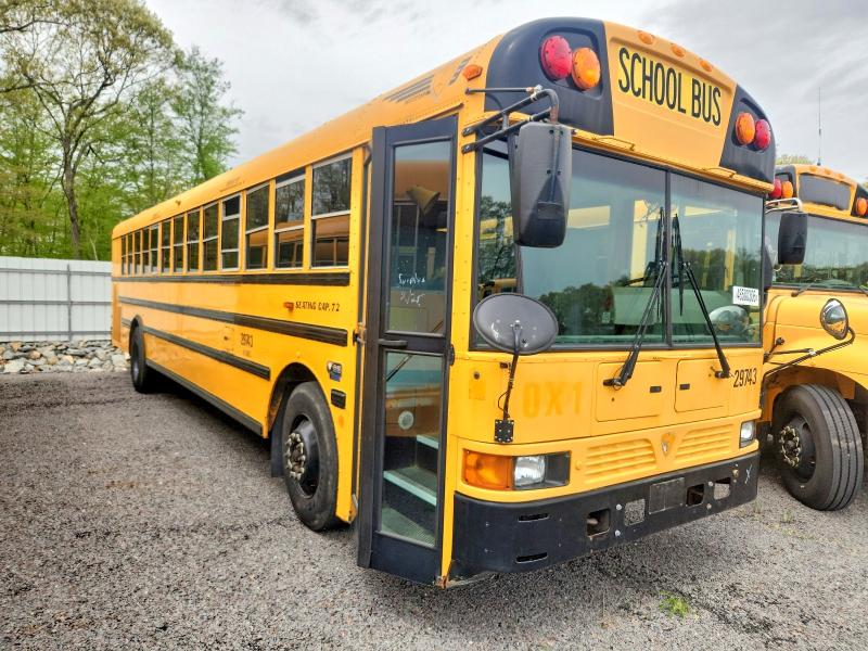 2015 Ic VIN 4DRBWAAN7FB646247 COPART salvage auction — NORMAL WEAR, Ri - Certificate Of Title, sold $2,000 on 2026-09-02 (photo 1)