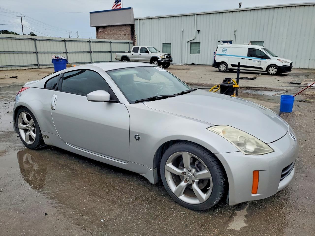 2008 Nissan 350Z VIN JN1BZ34D98M706260 COPART salvage auction — Side, AL - CERT OF TITLE-SALVAGE TITLE, sold $800 on 2026-06-25 (photo 4)