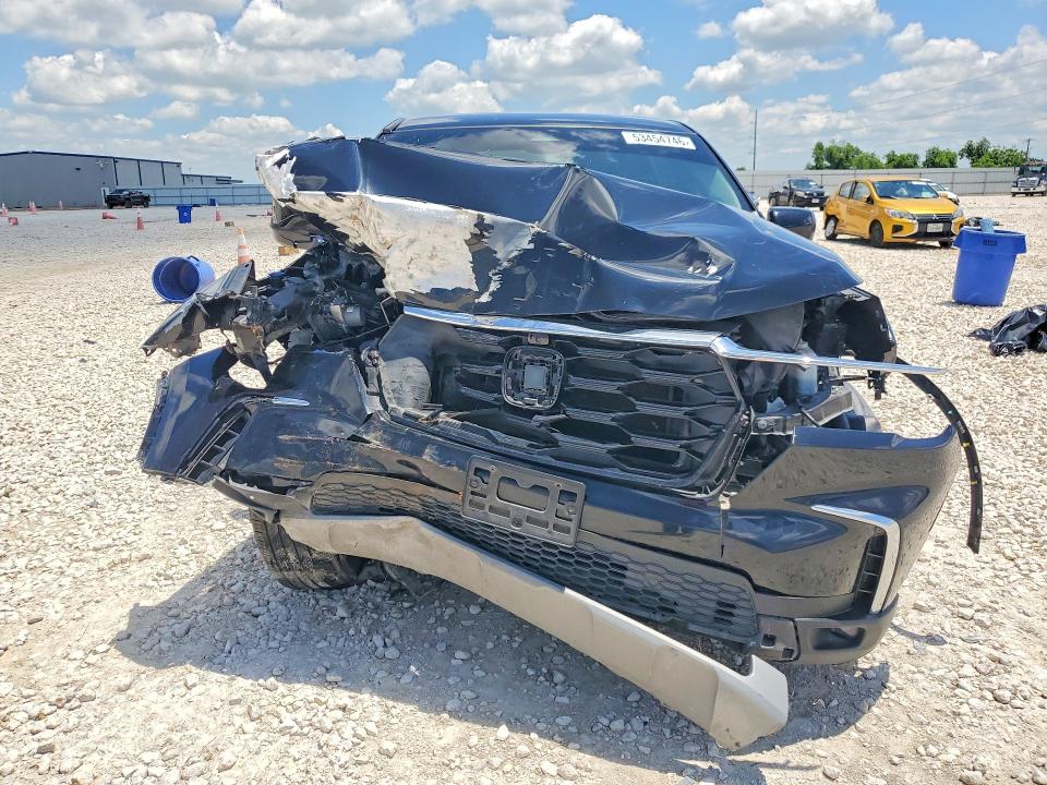 2023 Honda Pilot VIN 5FNYG2H56PB000588 COPART salvage auction — FRONT END, Tx - Salvage Vehicle Title, sold $7,000 on 2026-07-30 (photo 5)