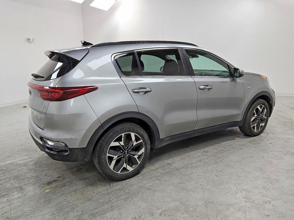 2022 Kia Sportage VIN KNDPNCAC1N7985742 COPART salvage auction — FRONT END, In - Certificate Of Title, sold $6,200 on 2026-07-02 (photo 3)