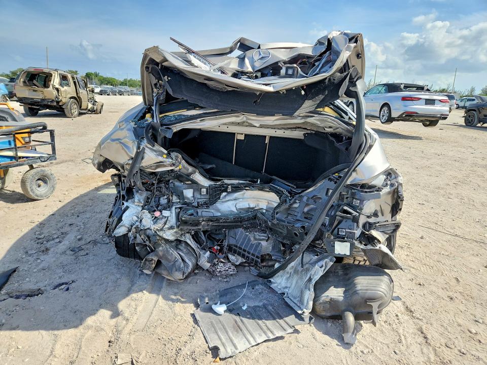 2024 Mercedes-benz C-klasse VIN W1KAF4GB1RR234406 COPART salvage auction — REAR END, Fl - Certificate Of Destruction, sold $4,100 on 2026-07-30 (photo 6)