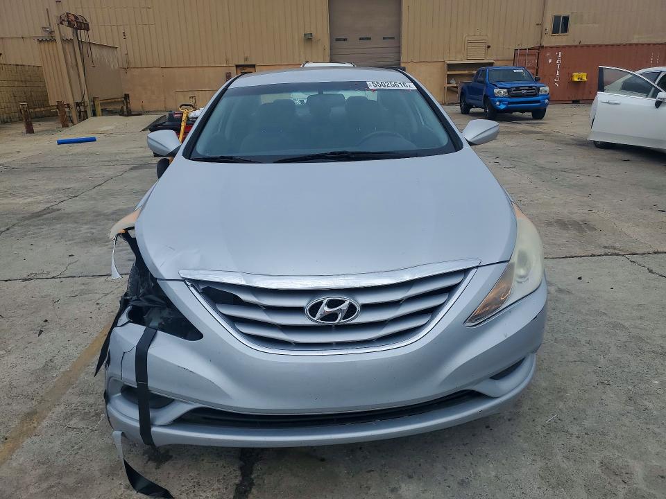 2013 Hyundai Sonata VIN 5NPEB4AC8DH762744 COPART salvage auction — FRONT END, Sc - Cert Of Title-Salvage, sold $725 on 2026-07-03 (photo 5)