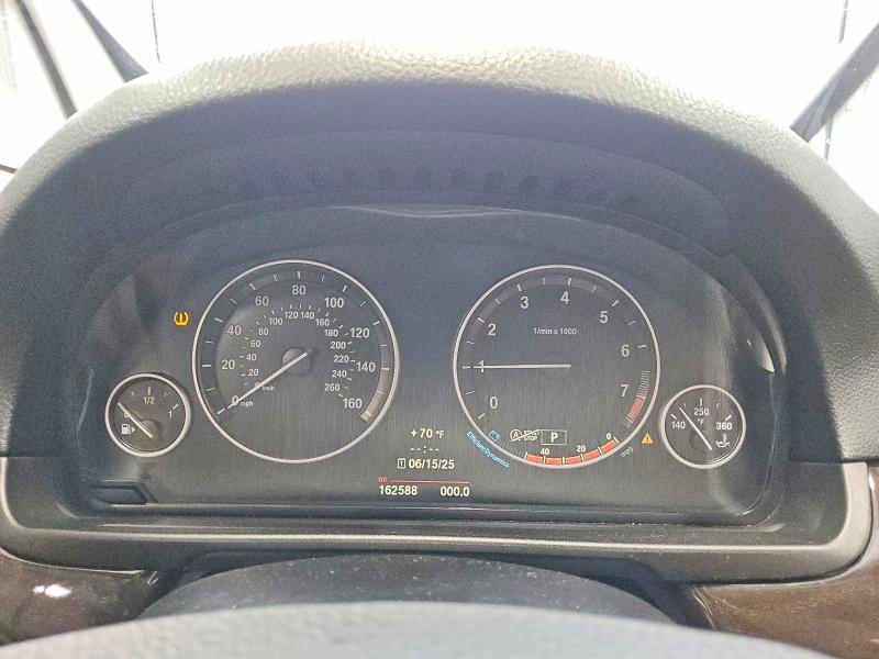 2014 BMW 5 series VIN WBA5A5C51ED507994 COPART salvage auction — MINOR DENT/SCRATCHES, GA - CERTIFICATE OF TITLE, sold $1,250 on 2026-07-09 (photo 9)