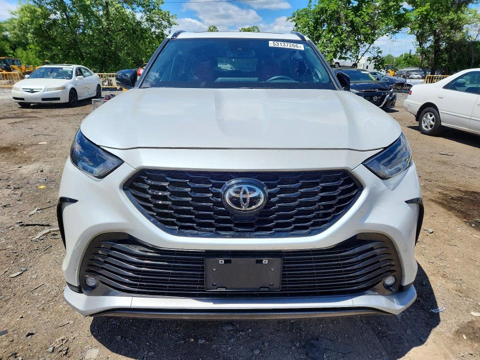 2023 Toyota Highlander VIN 5TDKDRBH6PS016375 COPART salvage auction — UNDERCARRIAGE, Md - Cert Of Salvage > 75% Damage, sold $9,200 on 2026-07-23 (photo 5)