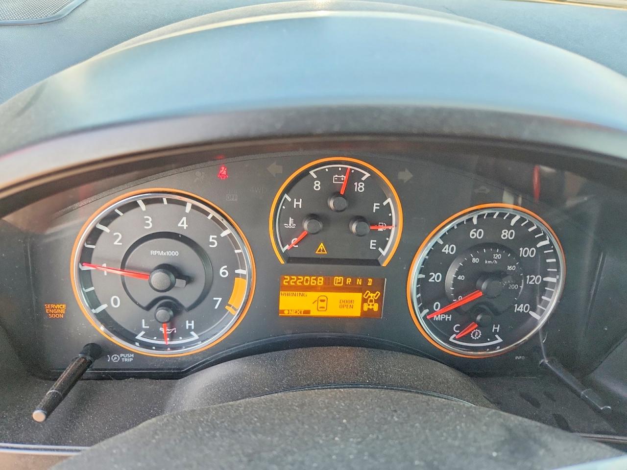 2011 Nissan Titan VIN 1N6AA0EC5BN302469 COPART salvage auction — Front End, IL - SALVAGE CERTIFICATE, sold $550 on 2026-07-02 (photo 9)