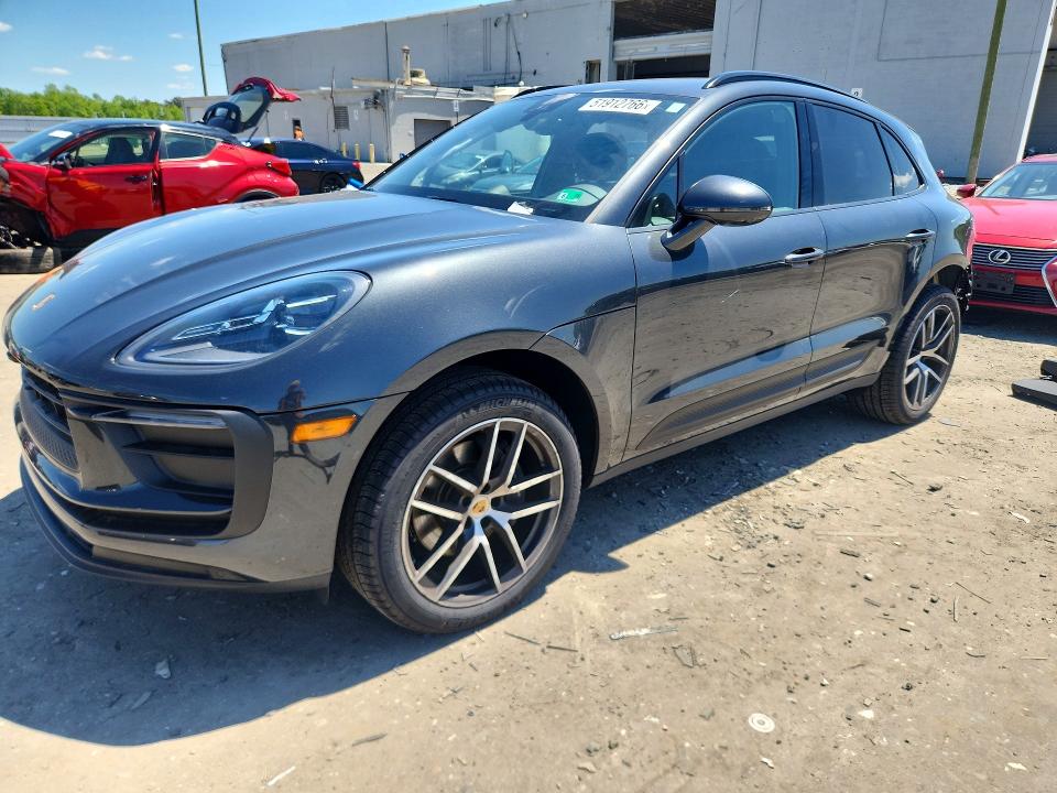 2025 Porsche Macan VIN WP1AA2A55SLB10999 COPART salvage auction — REAR END, VA - CERT OF TITLE - SALVAGE, sold $27,250 on 2026-07-22 (photo 1)