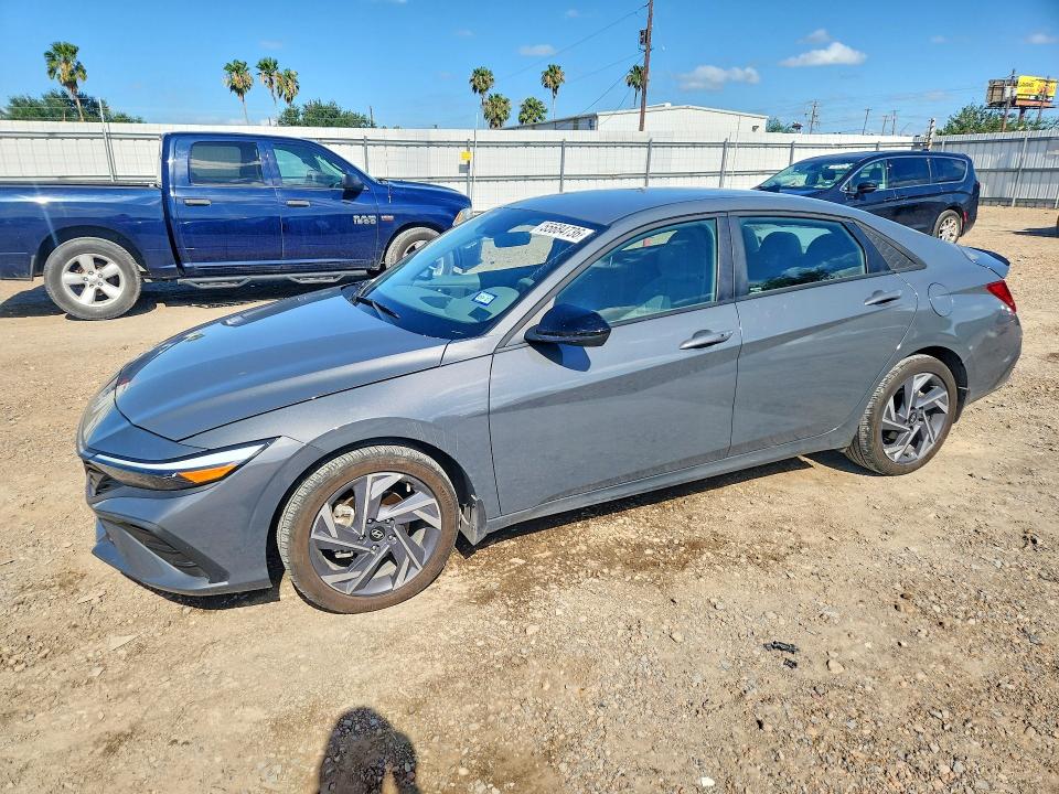 2025 Hyundai Elantra VIN KMHLM4DG2SU059090 COPART salvage auction — SIDE, Tx - Salvage Vehicle Title, sold $5,000 on 2026-07-22 (photo 1)