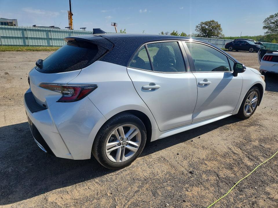 2021 Toyota Corolla VIN JTND4MBE1M3110027 COPART salvage auction — HAIL, Wi - Cert Of Title-Claim Paid, sold $11,300 on 2026-07-07 (photo 3)