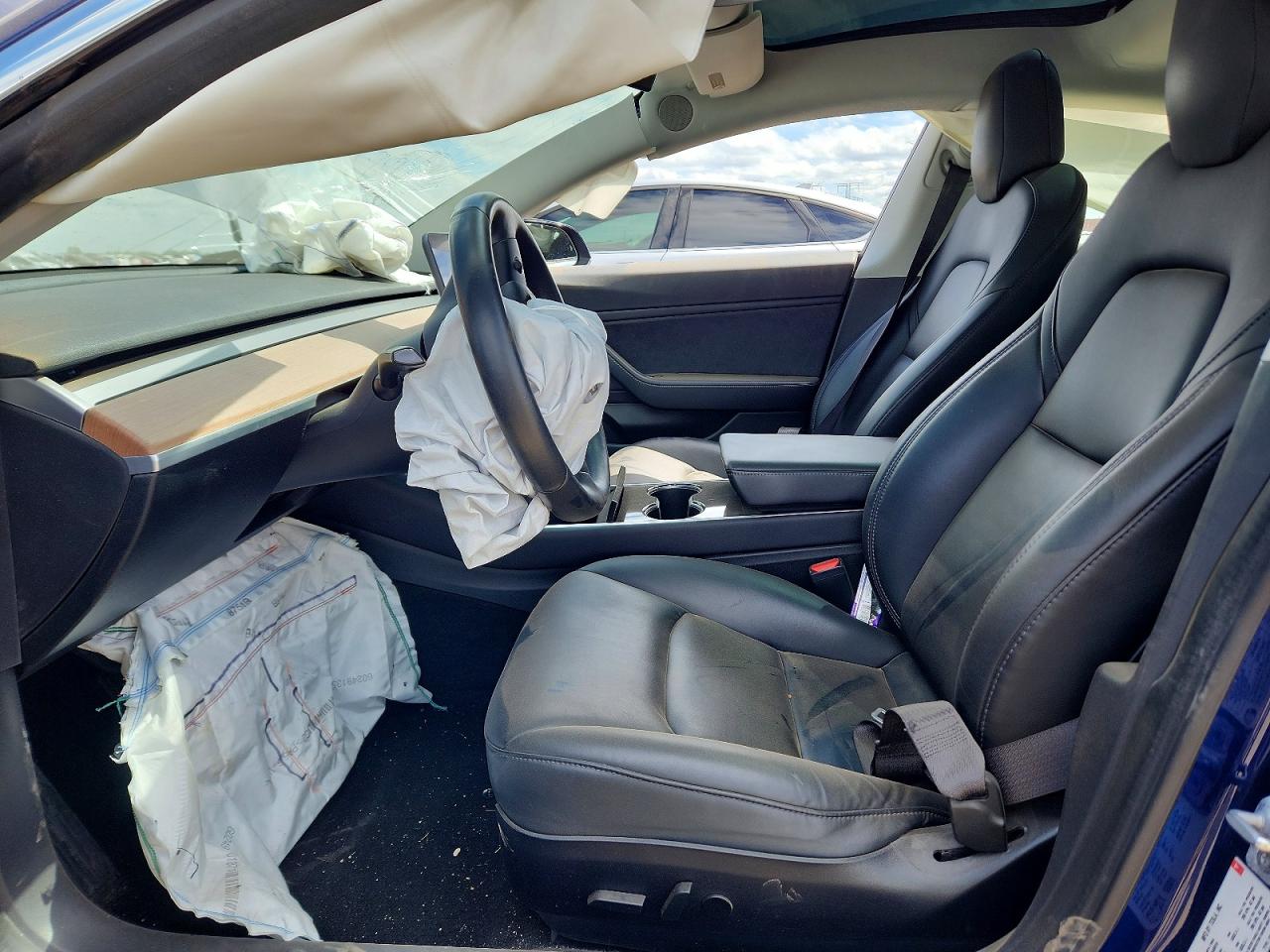 2018 Tesla Model 3 VIN 5YJ3E1EB9JF095191 COPART salvage auction — Front End, IL - SALVAGE CERTIFICATE, sold $2,350 on 2026-06-30 (photo 7)